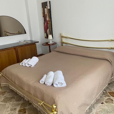 Dolce Sicily A 2Km Dal Centro Apartment Palermo Ngoại thất bức ảnh